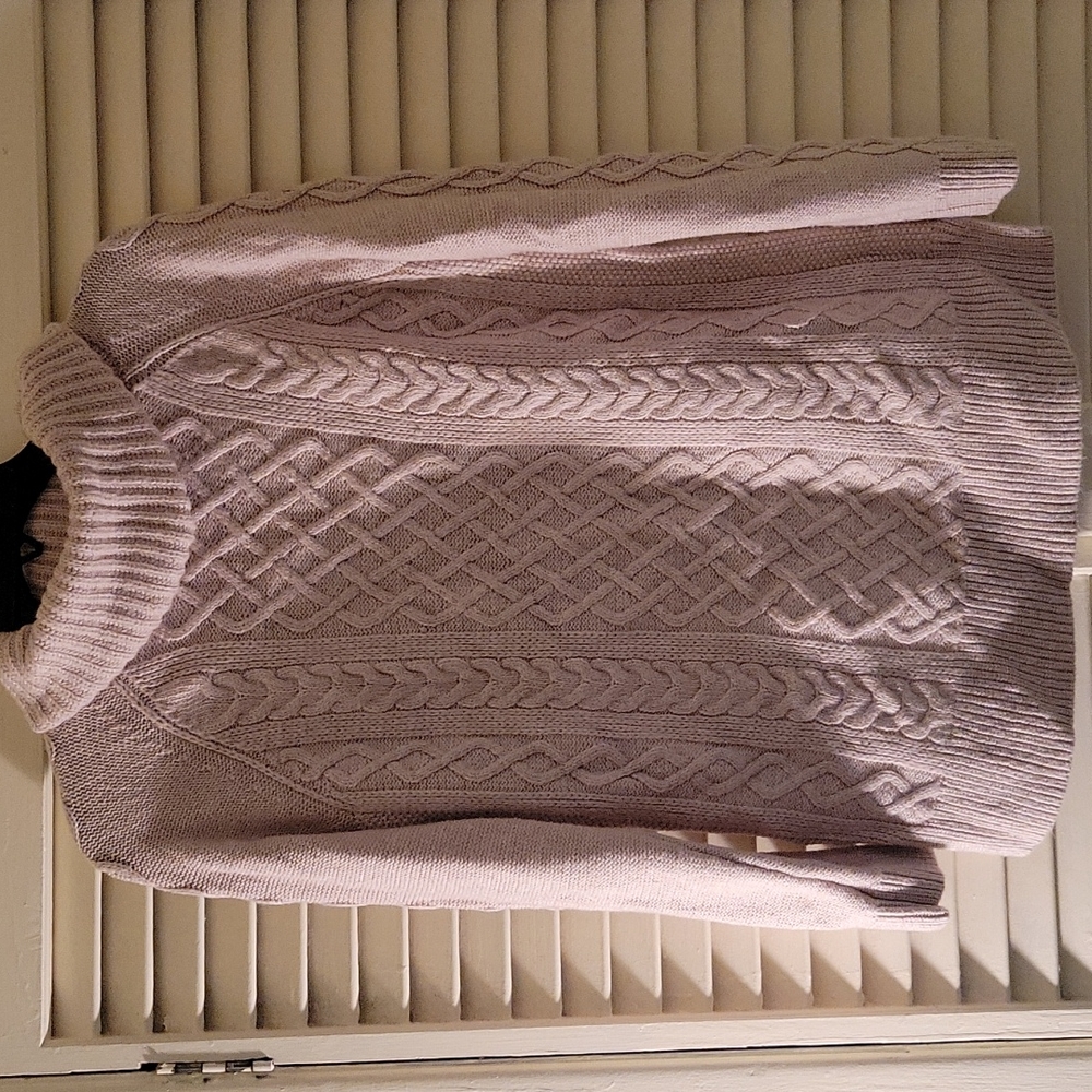 Sweater - Picture 2 of 6